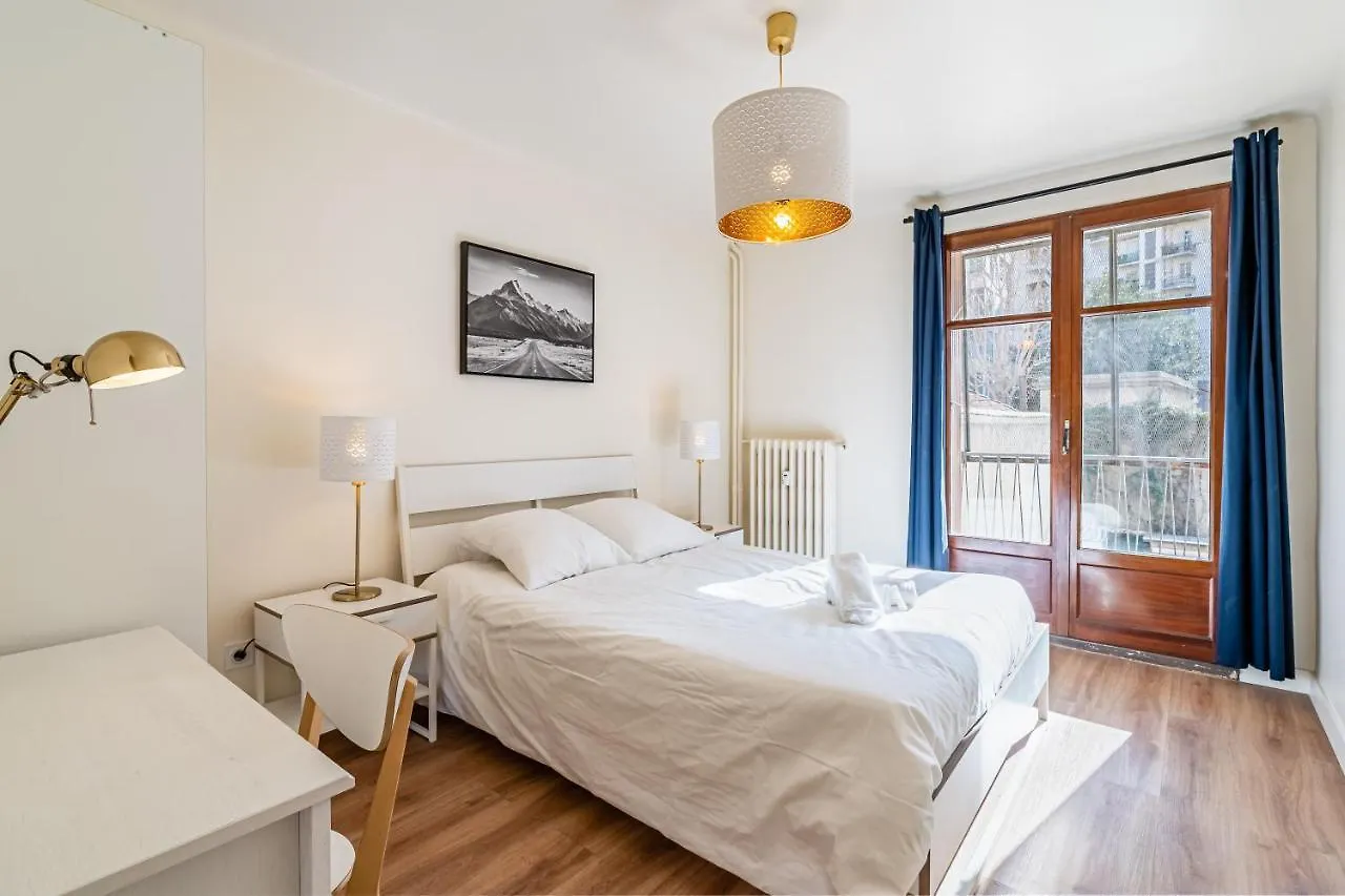 Gare St Charles- Superbe Appartement Avec 3 Chambres Marseilles