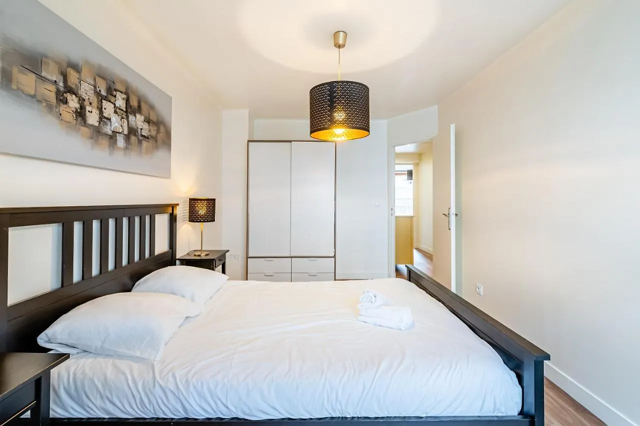 Gare St Charles- Superbe Appartement Avec 3 Chambres Marseilles