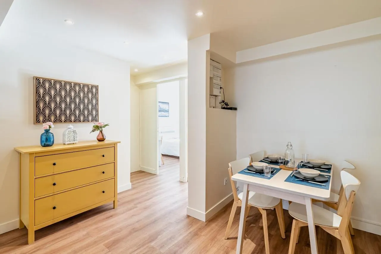 Gare St Charles- Superbe Appartement Avec 3 Chambres Marseilles